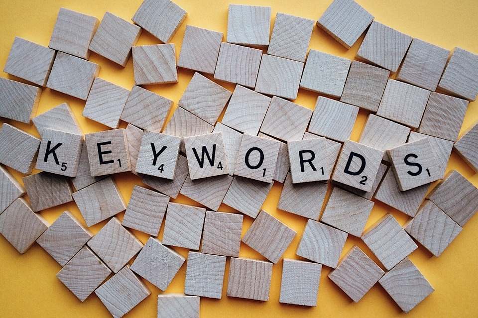 Cara Riset Keyword untuk Artikel Blog Bisnis