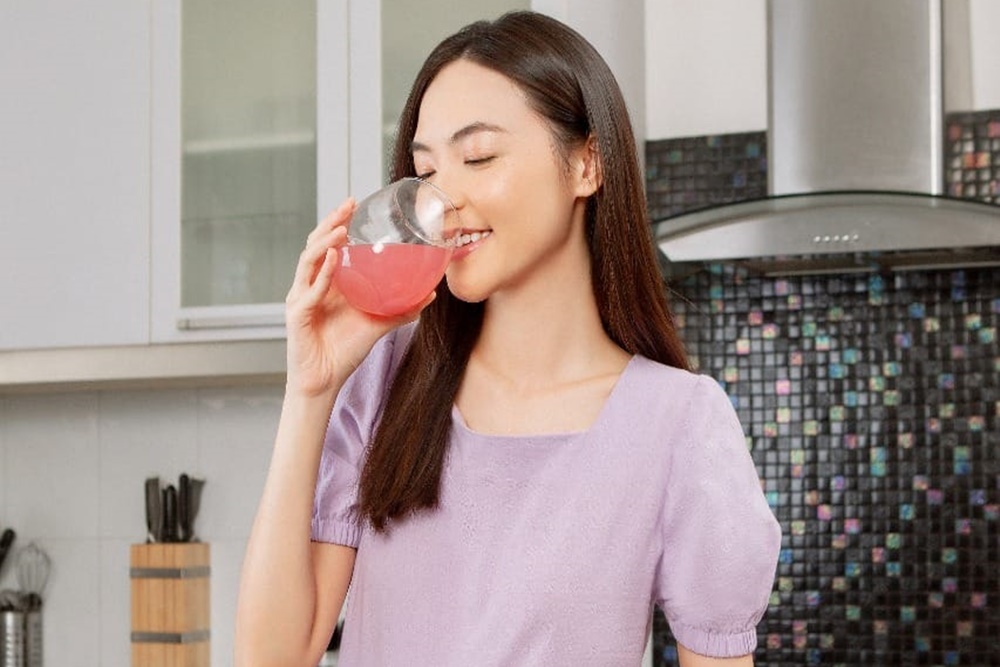 manfaat l collagen drink strawberry