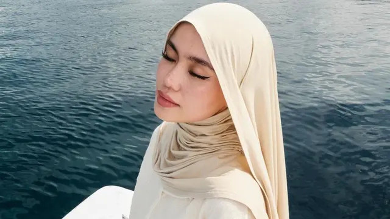 Cara Pakai Hijab Pashmina